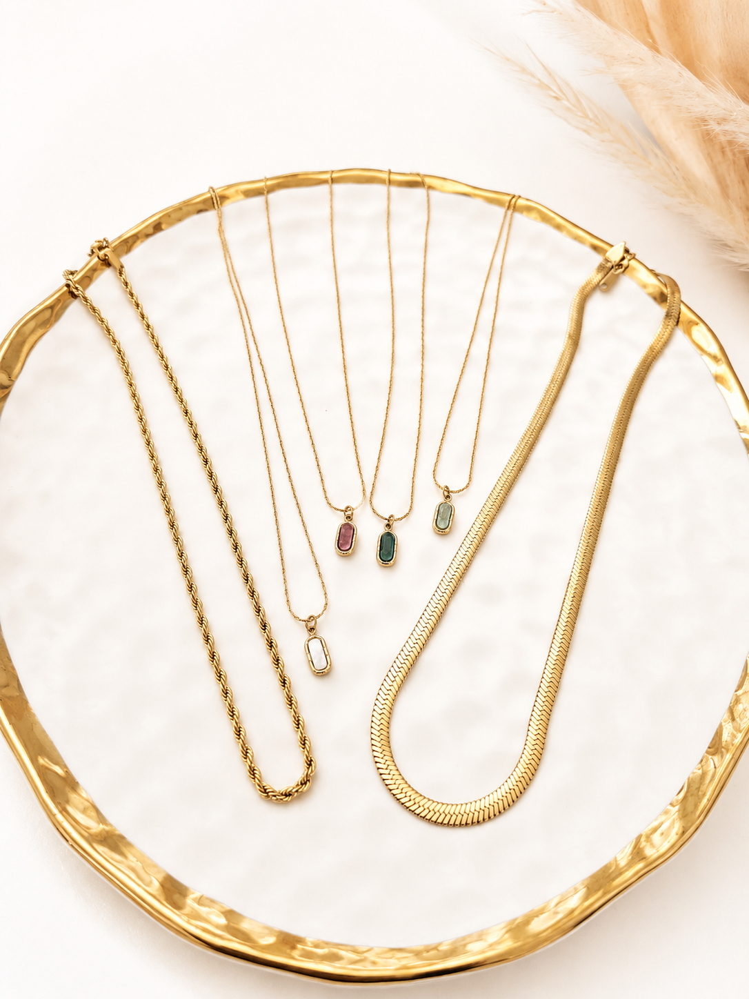 Collares