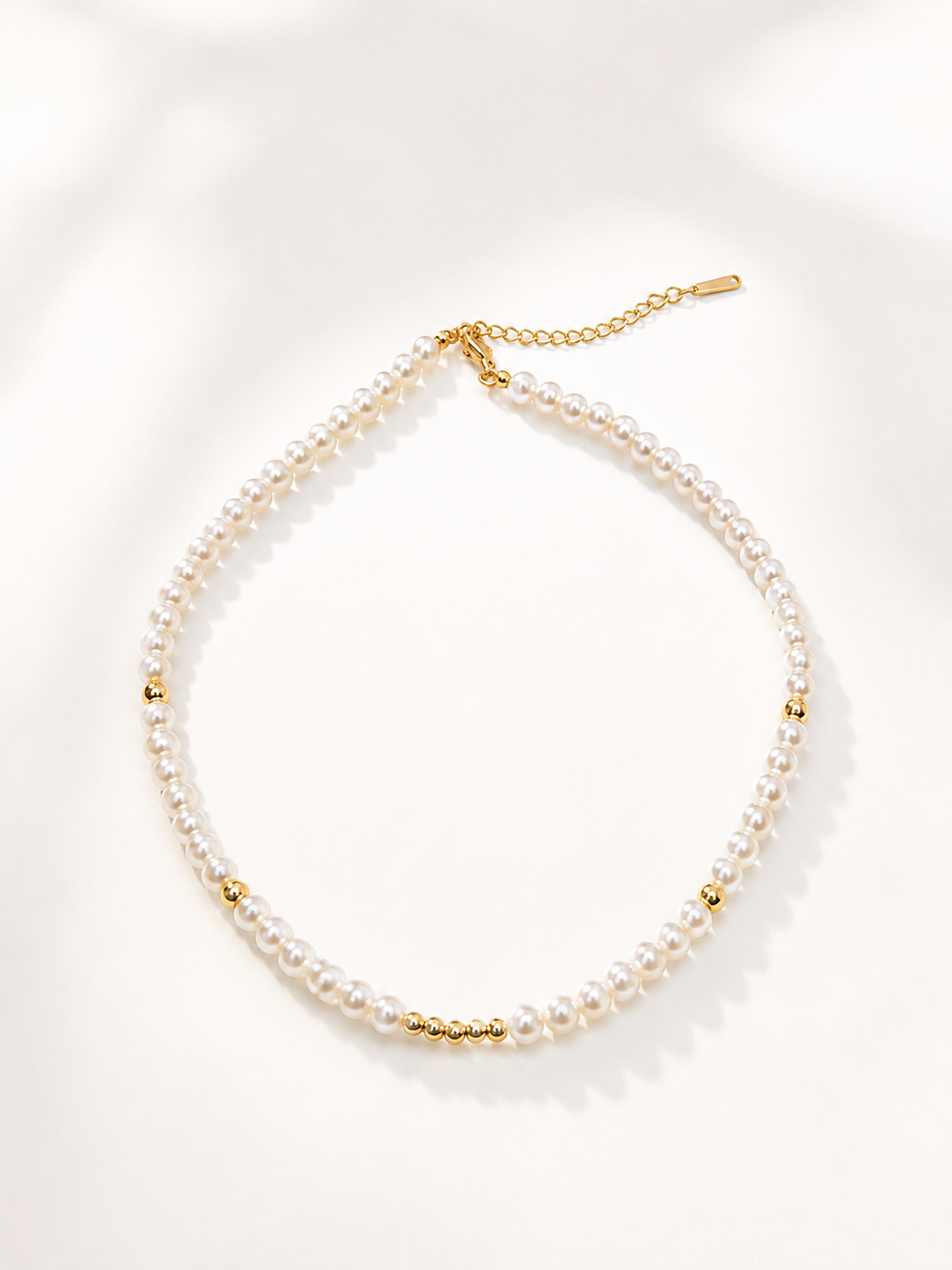Simple Pearl Choker