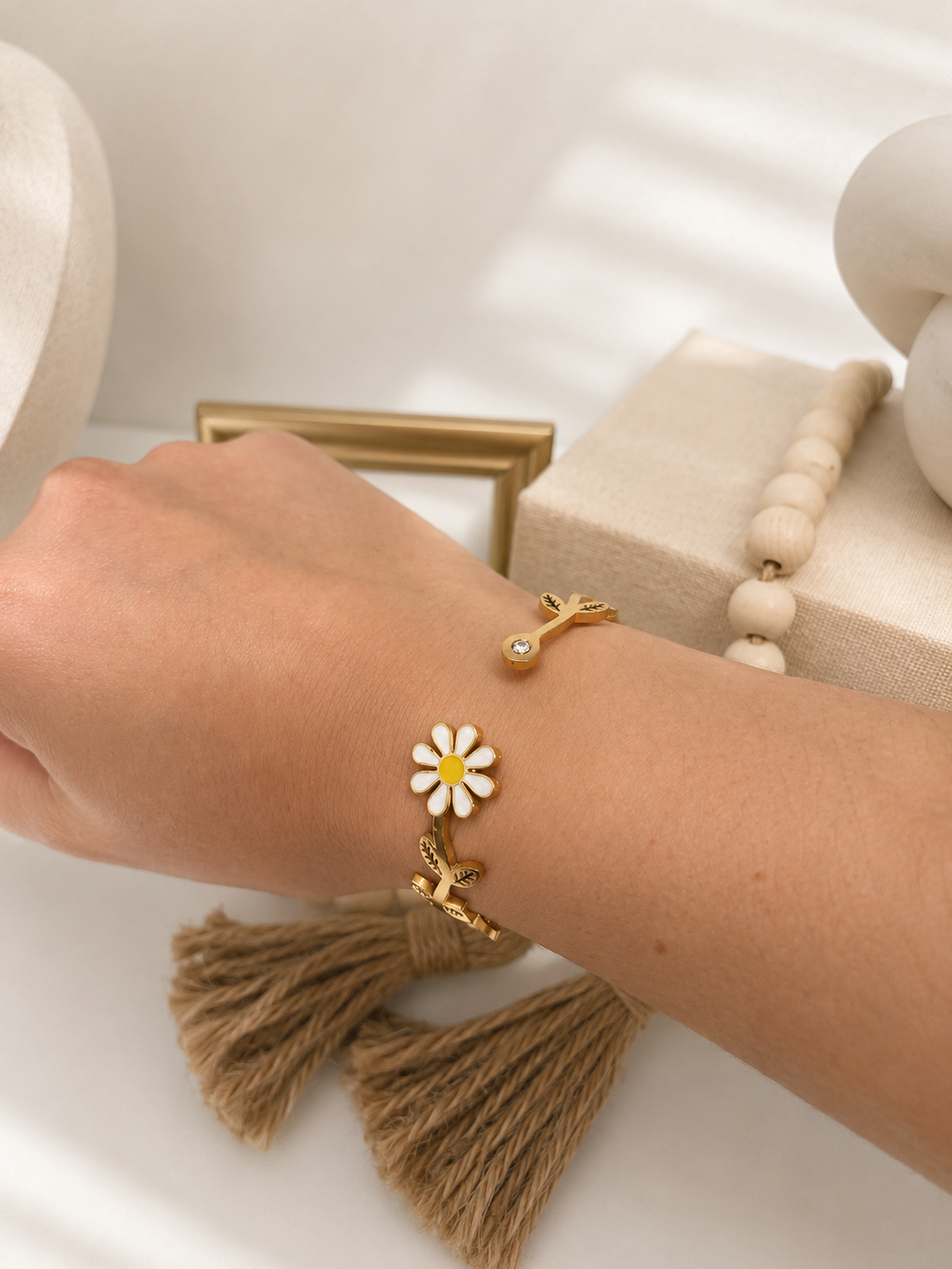 Camelia Bangle