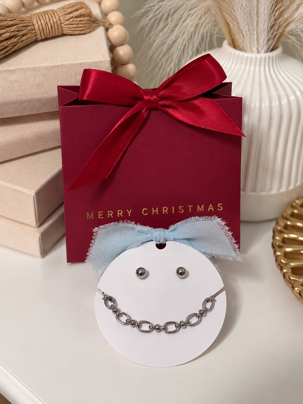 Set Bolitas y Pulsera Plata en tarjeta de regalo