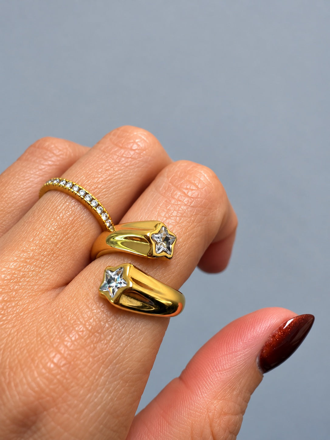 Stella Duo Ring puesta de cerca